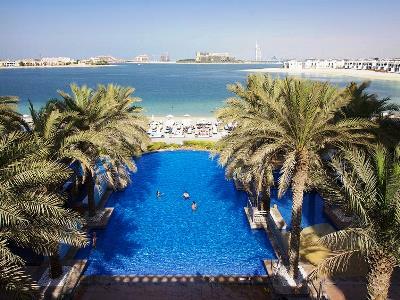 Moevenpick Jumeirah Lakes Towers Hotel 5*